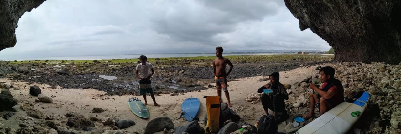 Panorama A La Plage Guest House Pananjung Exterior foto